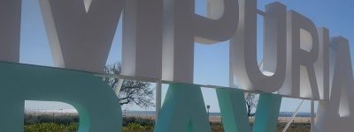 Empuriabrava estrena unas nuevas letras “selfie” en primera línea de mar